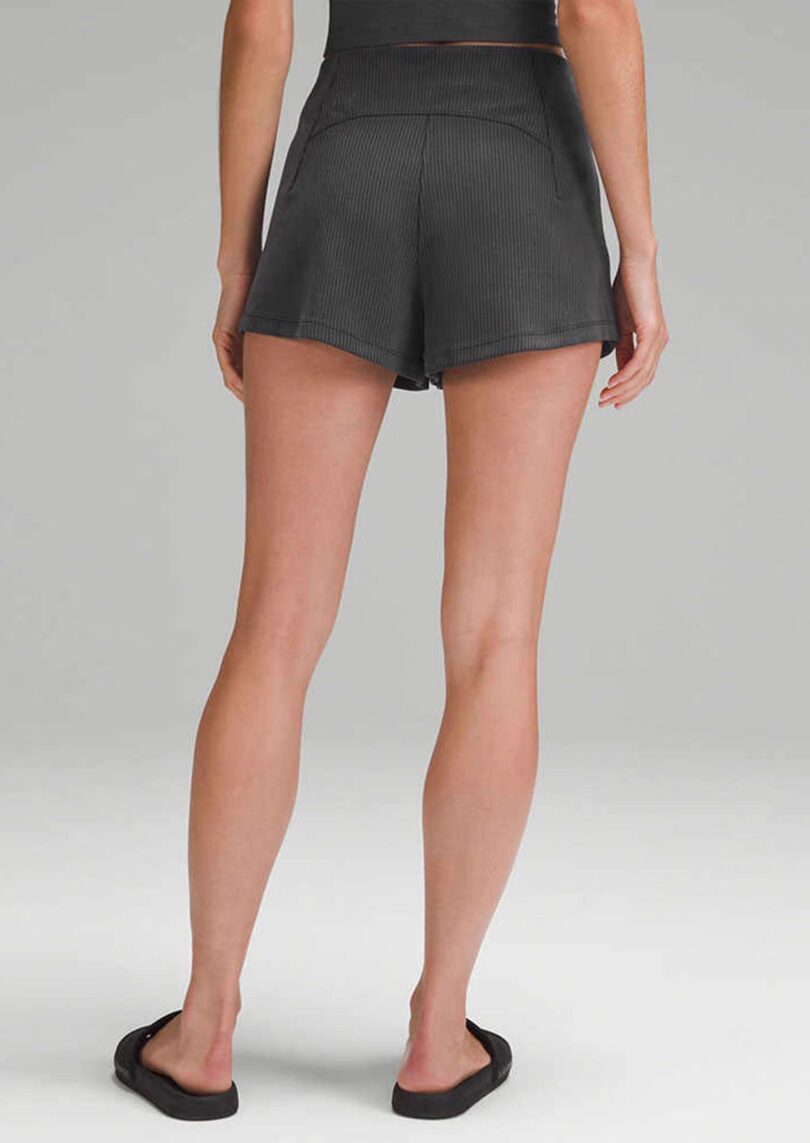 Fae AirCurve Shorts - Image 3